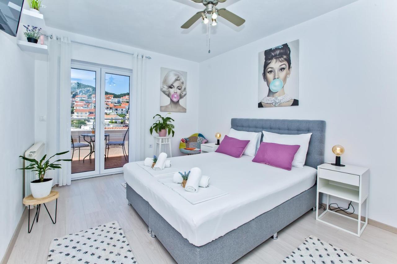Apartments And Rooms Marija Hvar Town Bagian luar foto