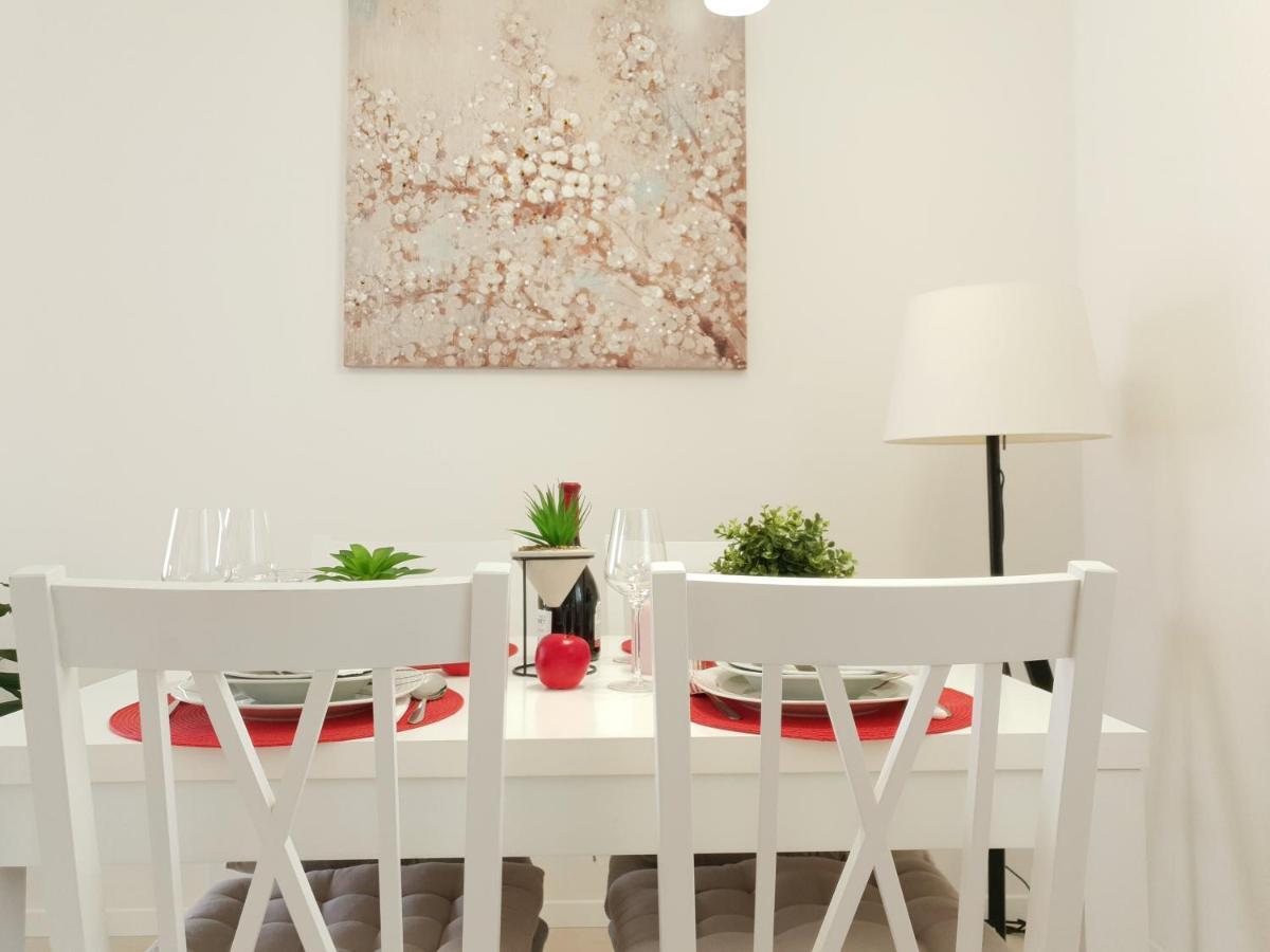 Apartments And Rooms Marija Hvar Town Bagian luar foto